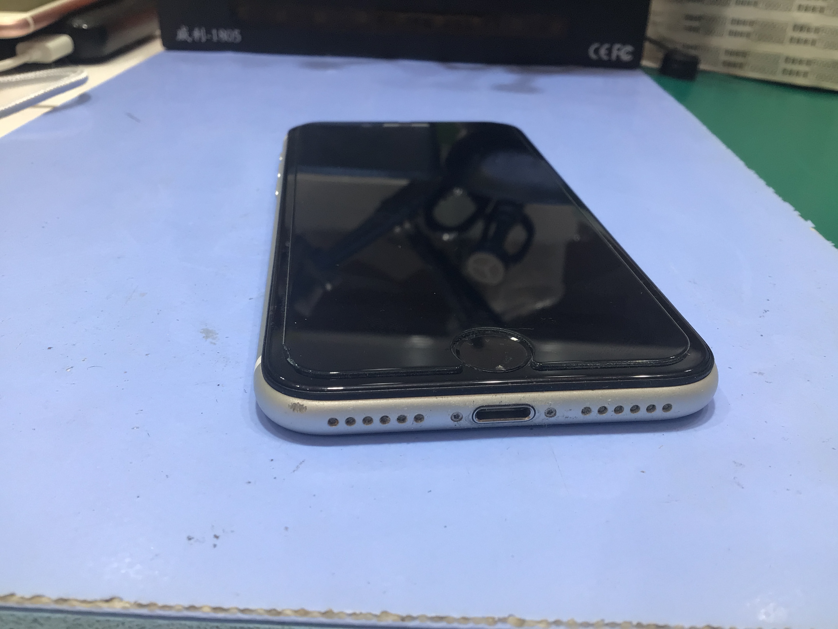 【イーアス高尾】iPhoneSE2のバッテリー交換（データそのまま！）｜電池がすぐ減る症状を最短60分で改善